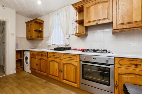 Conifer Grove, BILLINGHAM photo 5