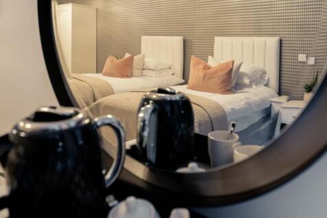 Guest suite
