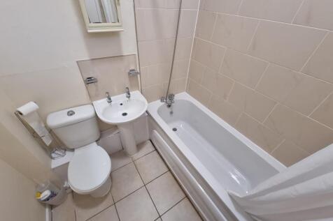 Flat 3, 38 Clarendon Square, Leamington Spa photo 5