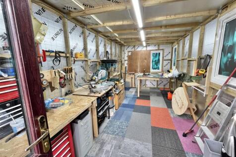 Workshop/Shed