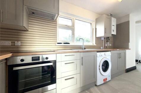 Reids Piece, Purton, Wiltshire, SN5 photo 2