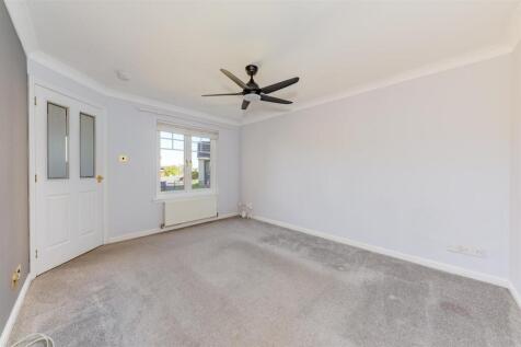 50 Taymouth Terrace Carnoustie-9.JPG