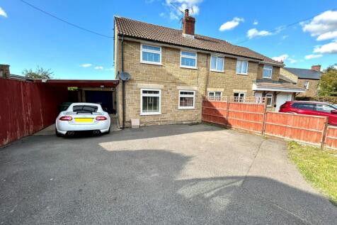 Martock, TA12 - property photo