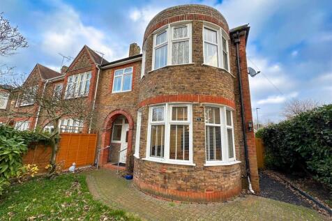 Sales property - military road-05.jpg