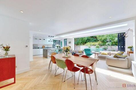 family room money shot