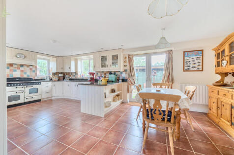 1334511-26-68a2eb...