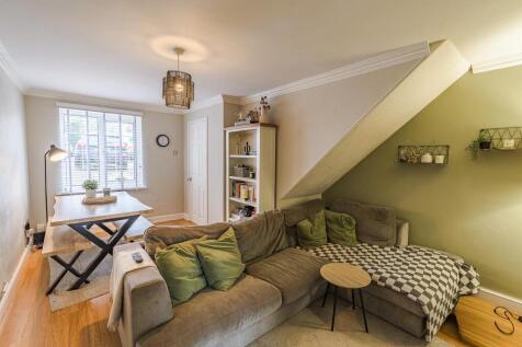 Living / Dining Room