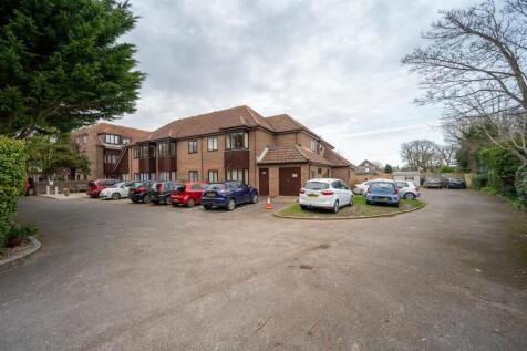 Flat 20 Maple Court2216.jpg