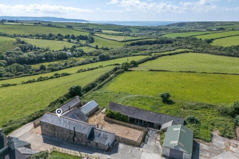 1298221-5-682e0c4...