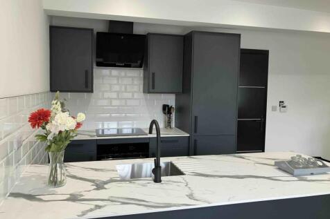 Scott Drive Kitchen 