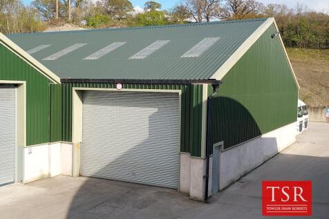 Unit A Castle Ind Park.jpg