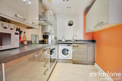 Open Plan Kitchen &amp; Living