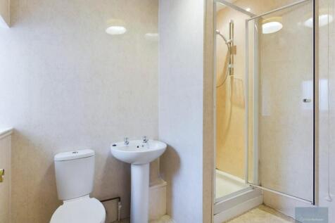 shower room.jpg