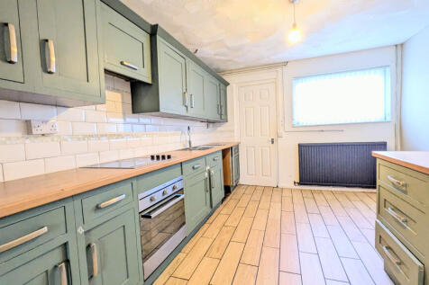 PXL_20251210_101621765.MP~2