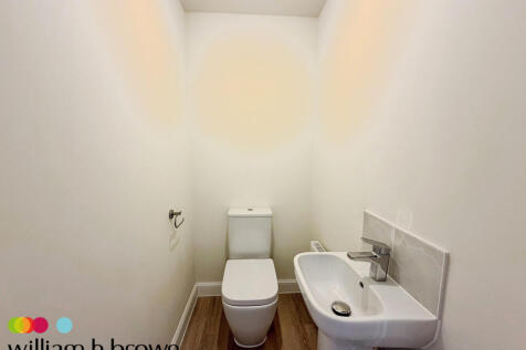 Meadowsweet Drive, Ipswich photo 4