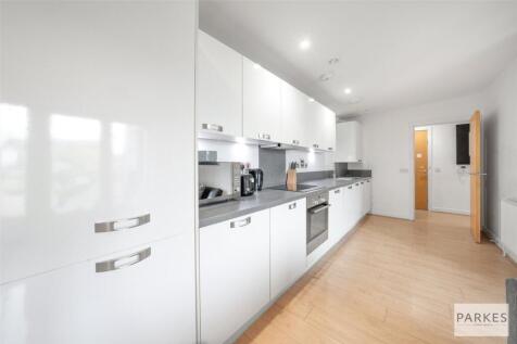 Genoa Court, Ascalon Street, London, SW8 photo 4