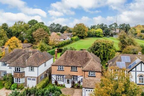 GARRETTS LANE, 28 DRONE  (2).jpg