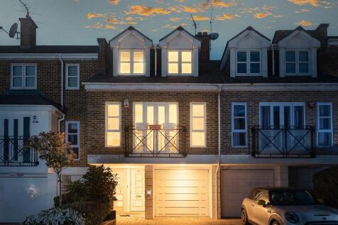 Berridge Mews Twilght