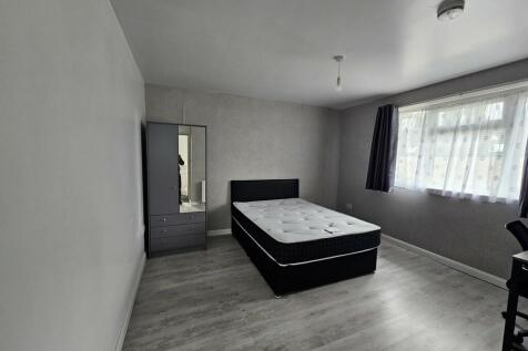 17 Hayton , Coventry, CV4 photo 5