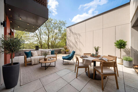 Empire House A305-06.jpg