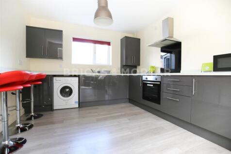 4 Bedroom Terraced in NE2 1YQ