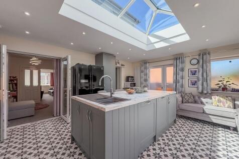 Family Room/Kitchen