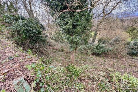 Plot, Ballacraine