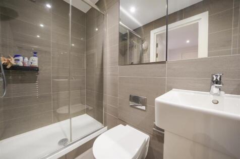 Flat 306, Hester House - us4XZYd12O5G5p45qSHi.jpg