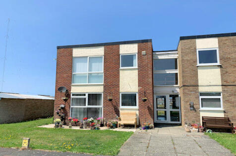 Tywyn, LL36 - property photo