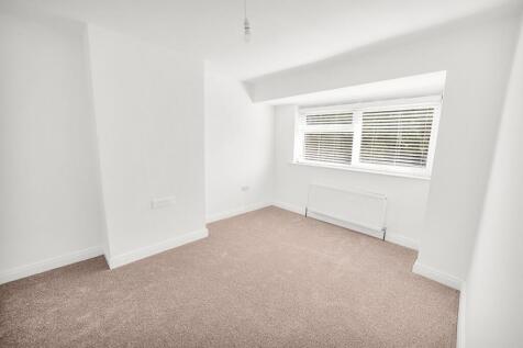 Old Liverpool Road, Warrington, WA5 photo 5