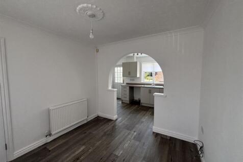 Herbert Jennings Avenue, Wrexham photo 5