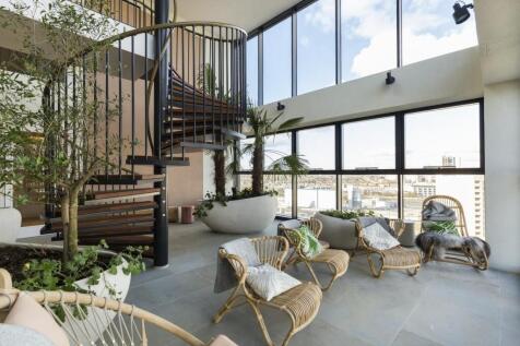 Rooftop Conservatory