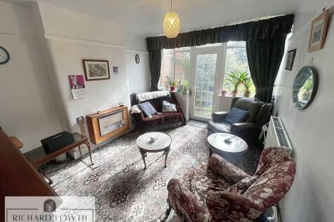 Dining/Sitting Room