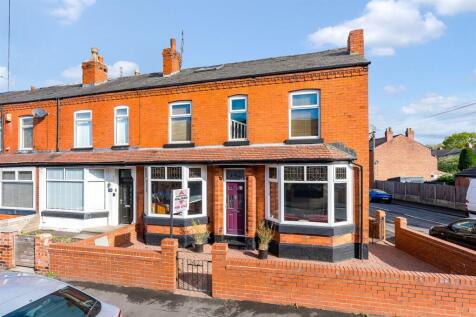 Sale, M33 - property photo