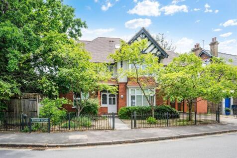 FLAT 4, 1 TOWER COURT- (15).jpg
