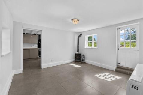 Pinley Road, Claverdon, CV35 photo 3