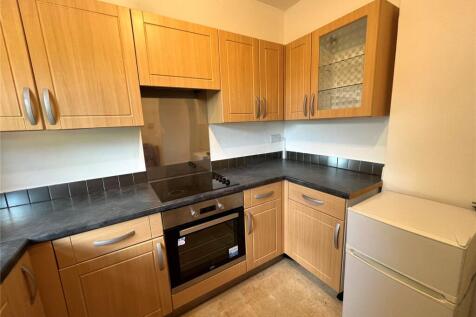 St Clements House, St Clements Close, Romsey, Hampshire, SO51 photo 5