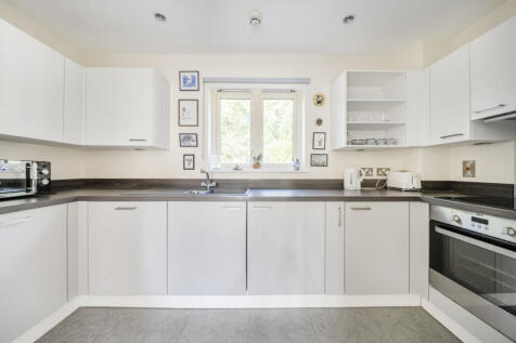 1325182-3-687611d...