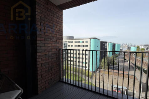 Gallions Road, E16, 1 bedroom for sale by Barrain 