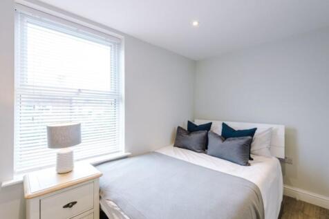 18BR - Bedroom 1