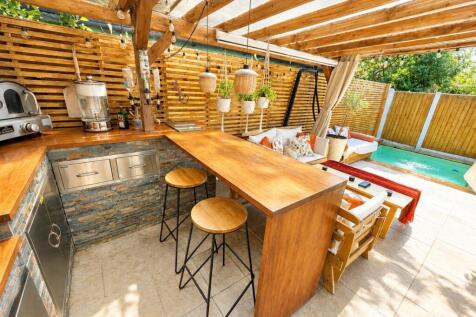 Bar area