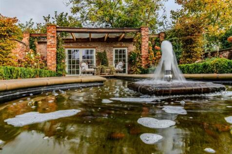 Water Feature.jpg
