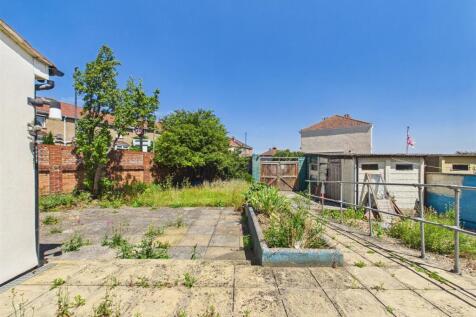 Former care home for Auction, Muller Road (22).jpg