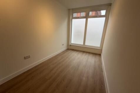 Peterborough Road, Harrow photo 5