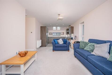 106 Braes of Gray Road Dundee-9.JPG