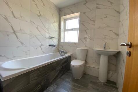 BATHROOM T202605181439.jpg