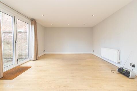 Summerau Court, Pencisely Road, Cardiff photo 5