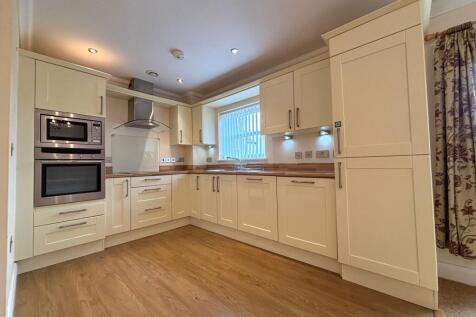 Belmont Park, Holymoor Road, Holymoorside, S42 photo 4