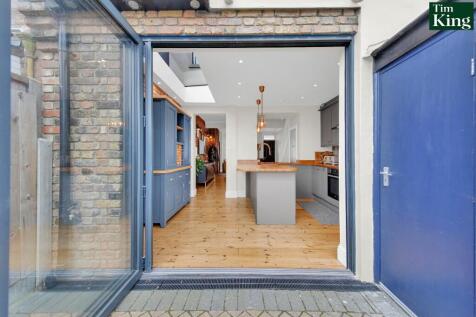 Property Image 33