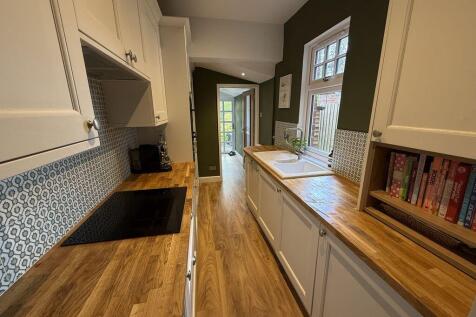 Lawton Avenue, BIRMINGHAM, West Midlands, B29 photo 5